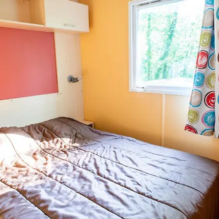 Mobil A Louer - 6 Pers. - Api-1-52-2107 مكان تخييم *