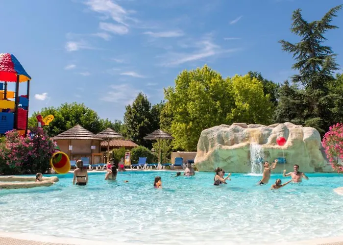 Mobil A Louer - 6 Pers. - Api-1-52-2107 مكان تخييم *