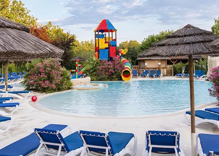 Mobil A Louer - 6 Pers. - Api-1-52-2107 Puy-lʼÉvêque